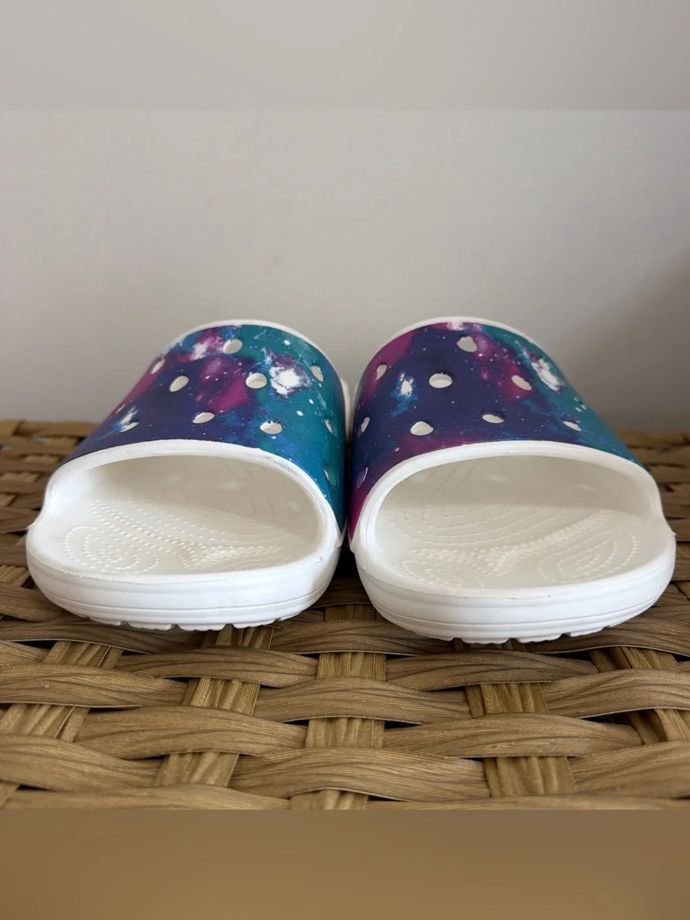 Crocs Classic Out of This World Slides Women’s 12 Men’s 10 Galaxy Cloud Sandal